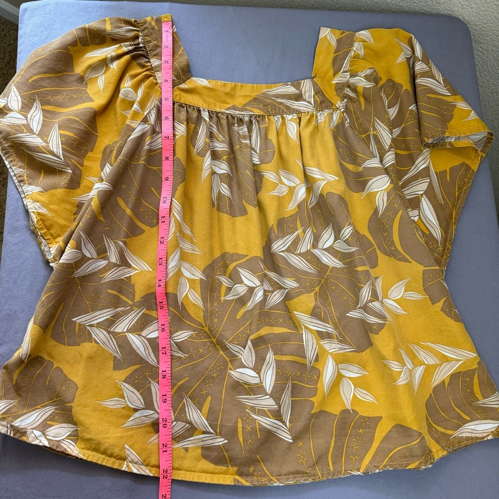 Tanoa top women 14 tropical pattern short sleeve flowy cropped top yellow - Picture 7 of 9